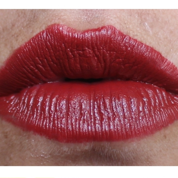 s-l400.jpg Bobbi Brown Creamy Matte Lip Color, 30 Scarlet, NIB